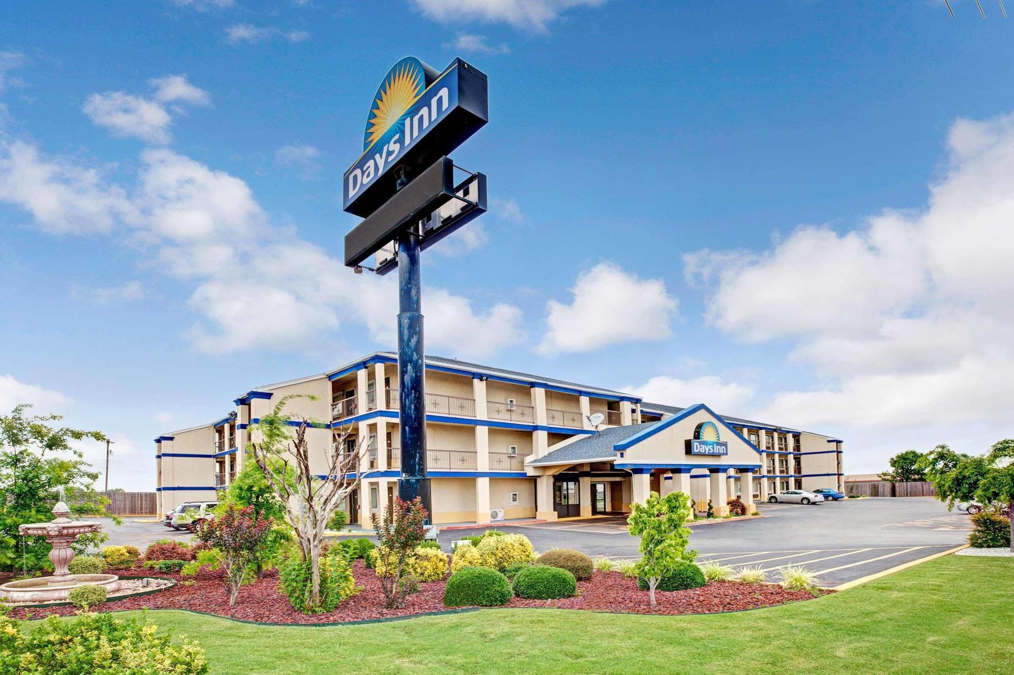 Days Inn By Wyndham Oklahoma City/Moore Exteriör bild